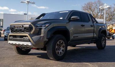 Toyota Tacoma Trailhunter 2026