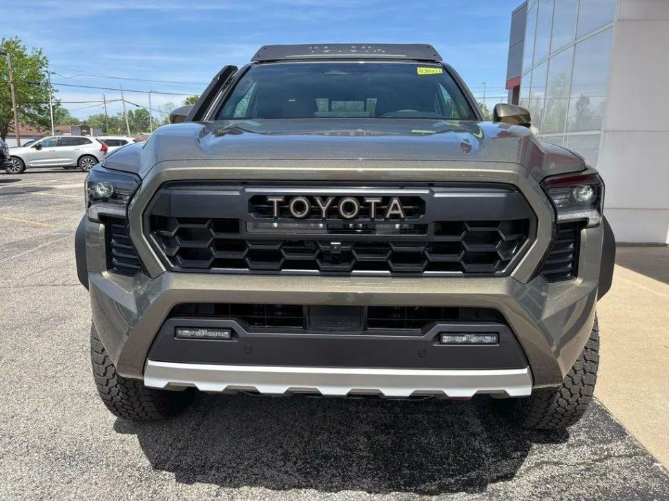 Toyota Tacoma Trailhunter 2026
