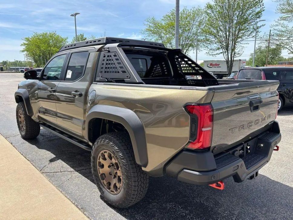 Toyota Tacoma Trailhunter 2026