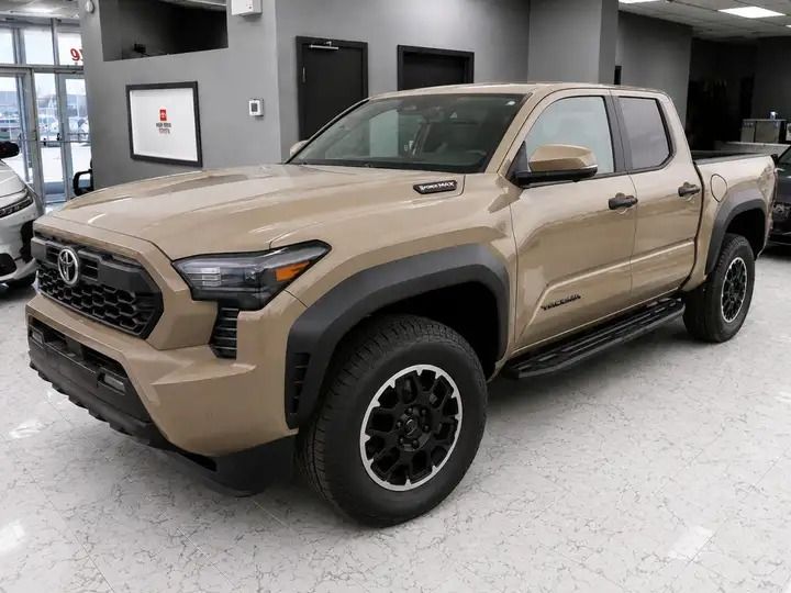 Toyota Tacoma TRD Off-Road 2026