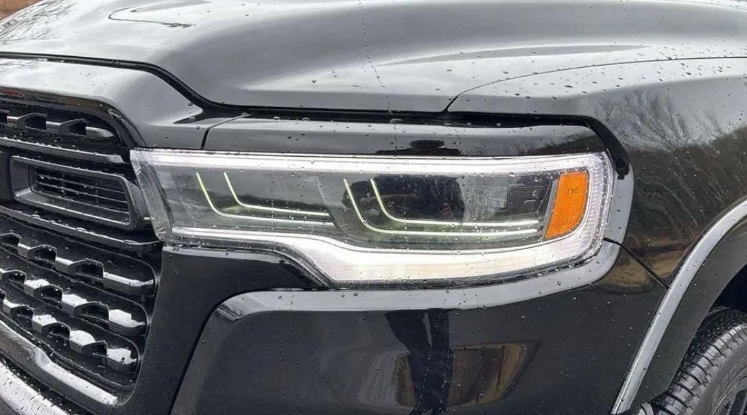 RAM 1500 Limited Night Edition 2026