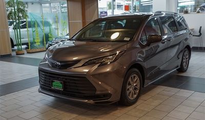 Toyota Sienna Platinum 2022