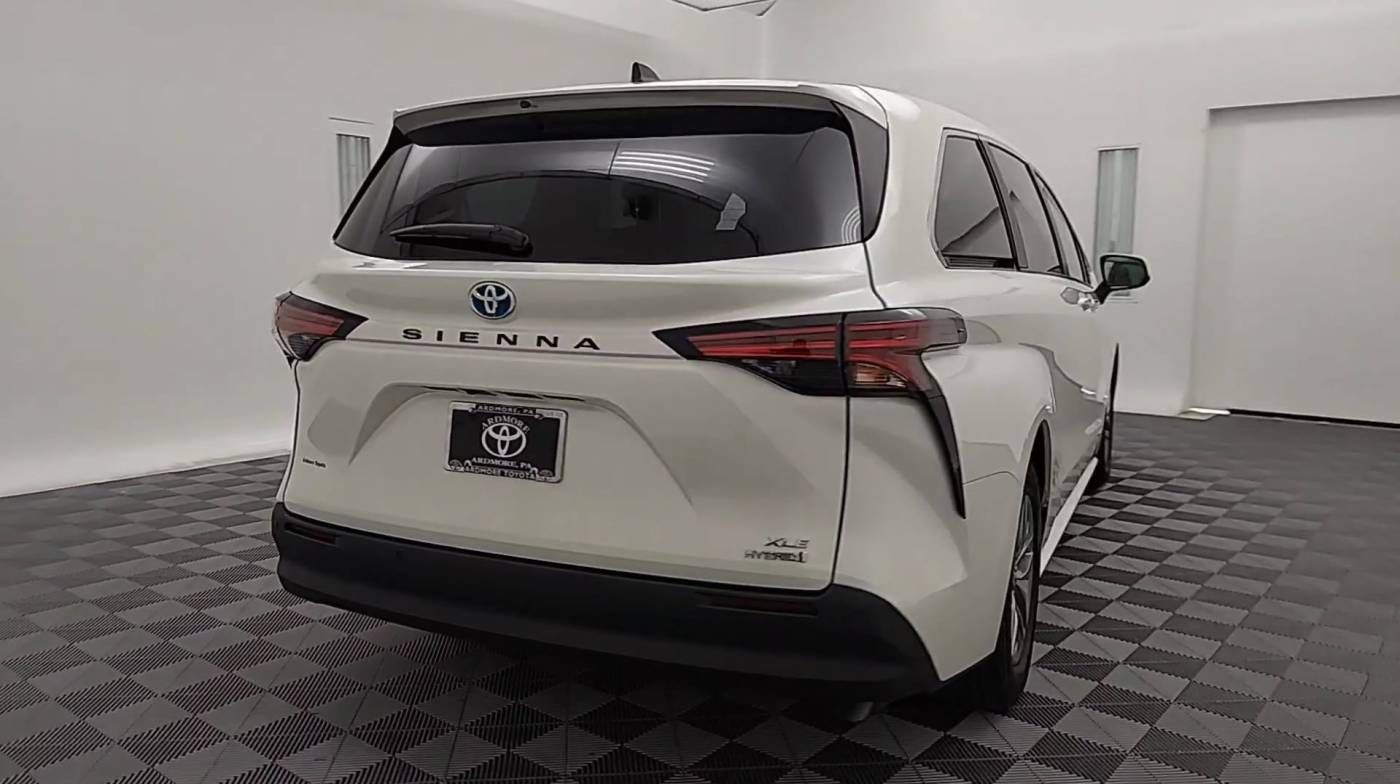 Toyota Sienna XLE 2022