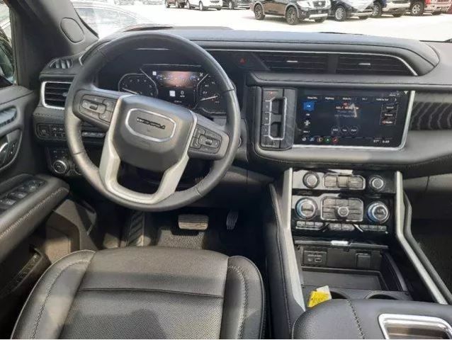 GMC Yukon Denali XL 2022