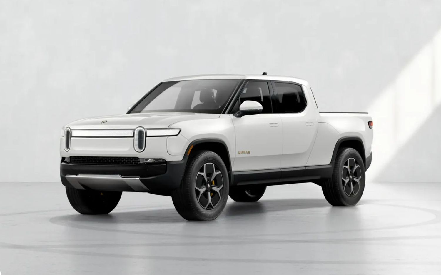 Rivian R1T Adventure 2021