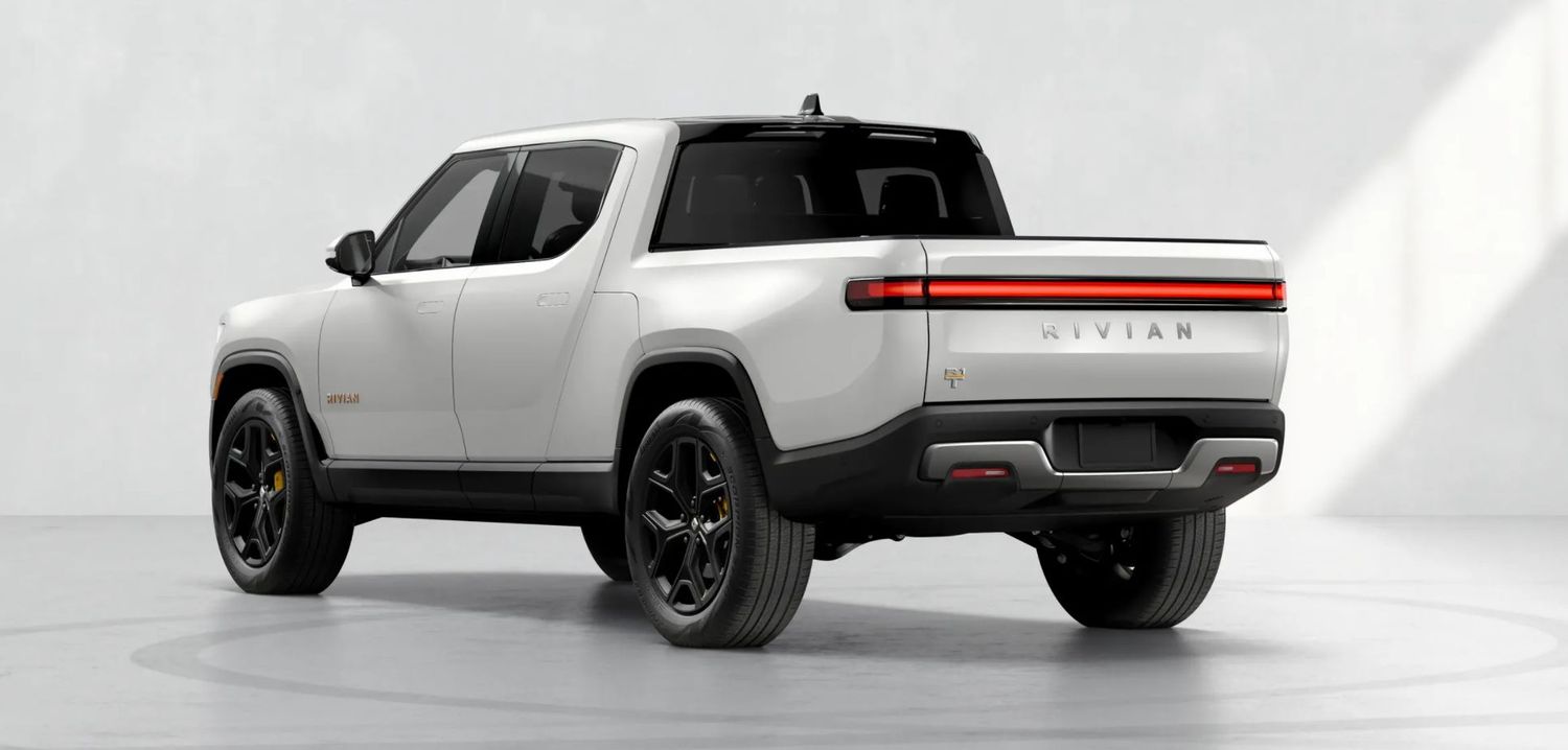 Rivian R1T Adventure 2021