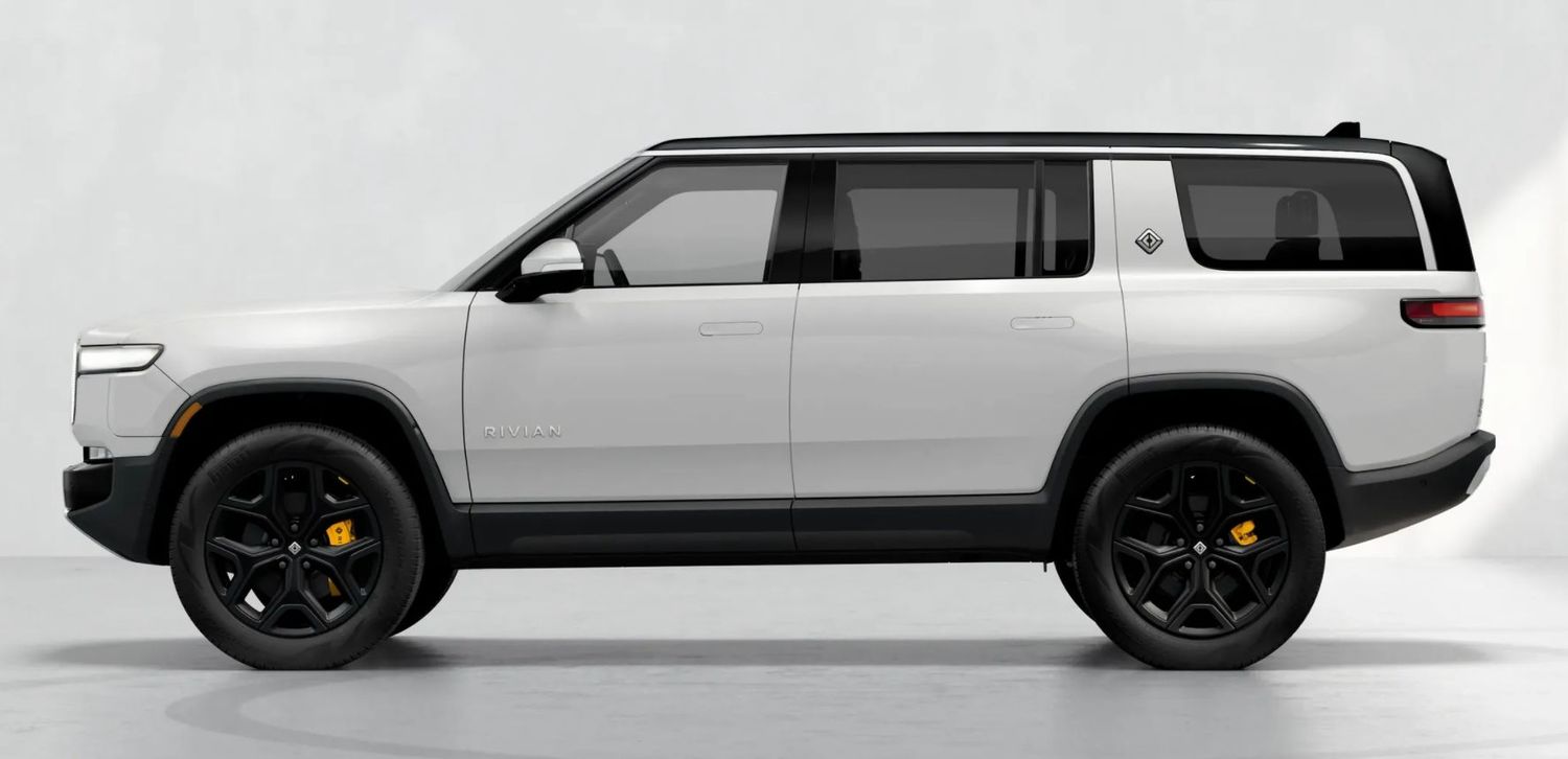 Rivian R1S Adventure 2021