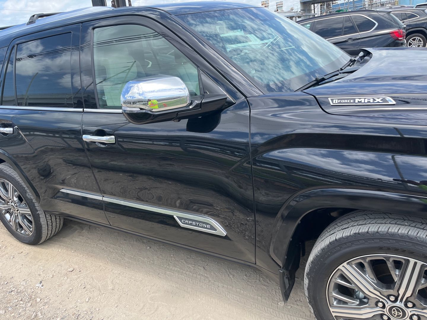 Toyota Sequoia Capstone 2023