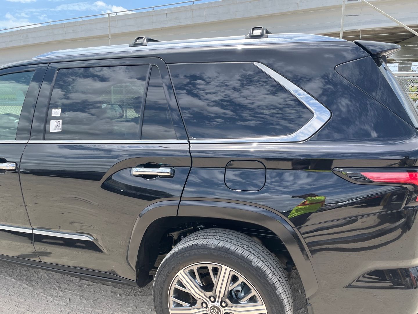 Toyota Sequoia Capstone 2023