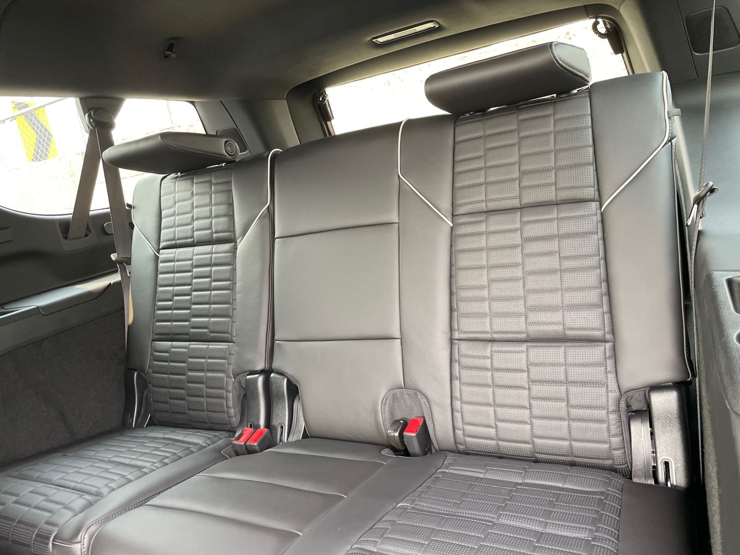 Cadillac Escalade-V ESV 2023