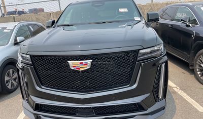 Cadillac Escalade-V ESV 2023
