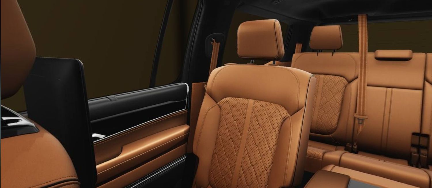 Jeep Wagoneer Grand Series III Obsidian 2023