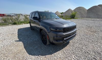 Jeep Wagoneer Grand Series III Obsidian 2023