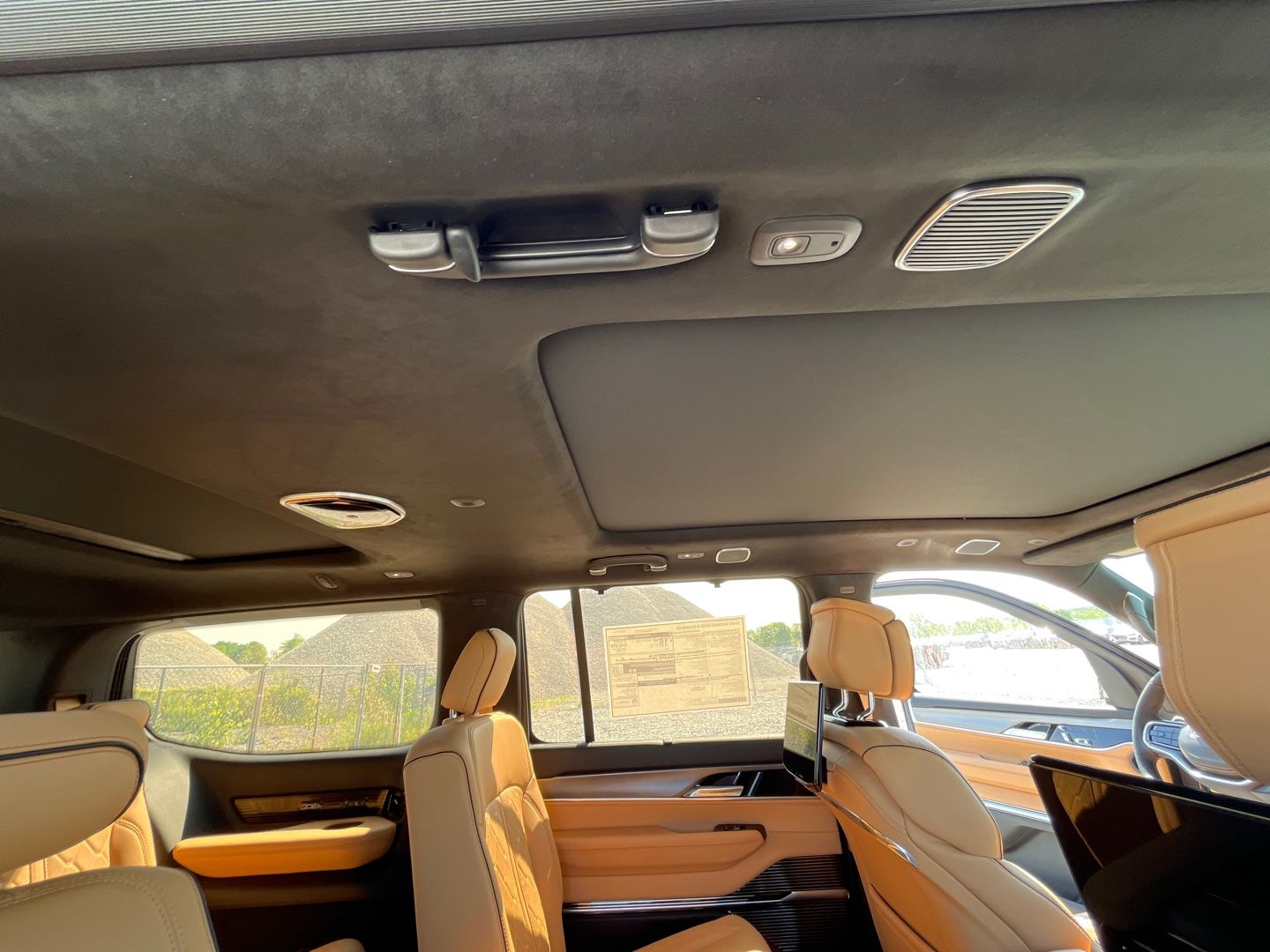 Jeep Wagoneer Grand Series III Obsidian 2023